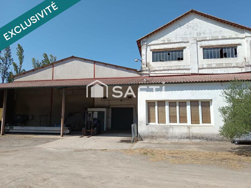 Local commercial - 1 099 m² - 10 pièces