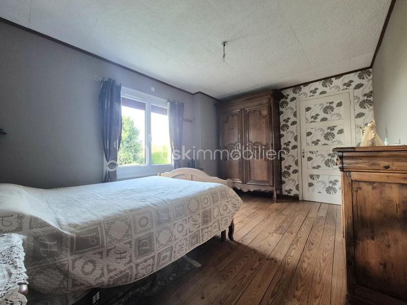 Demeure - 125 m² - 6 pièces