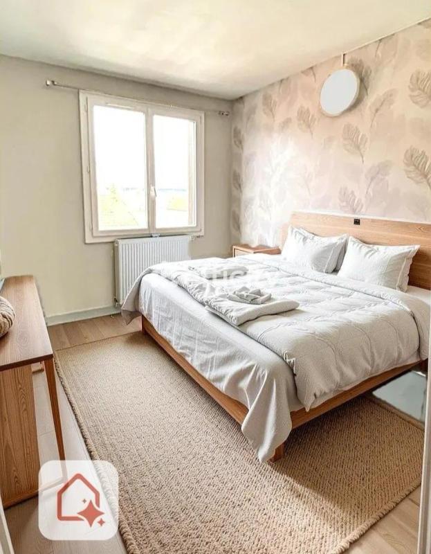 Appartement ancien - 71 m² - 3 pièces