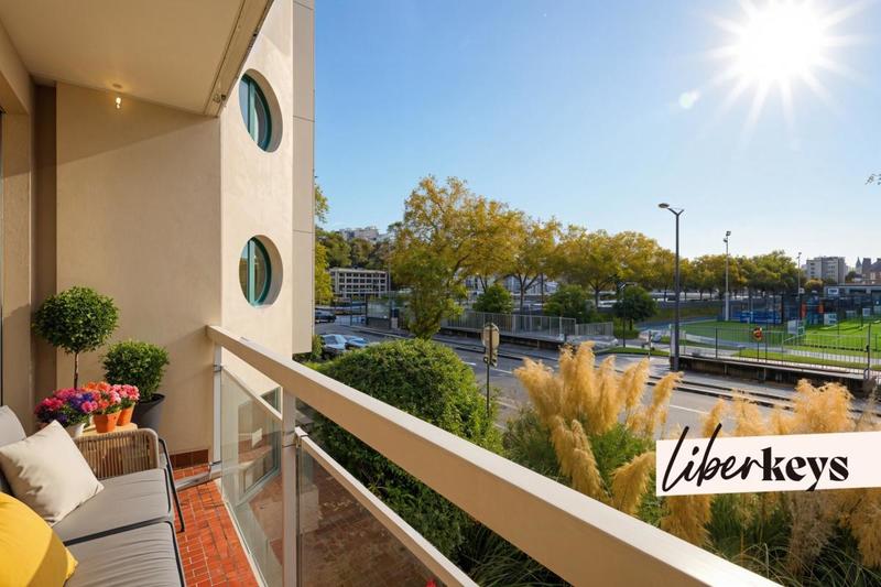 Appartement - 86 m² - 4 pièces