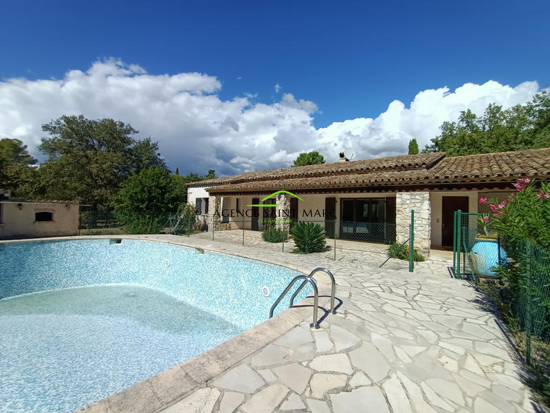 Propriété - 180 m² - 6 pièces