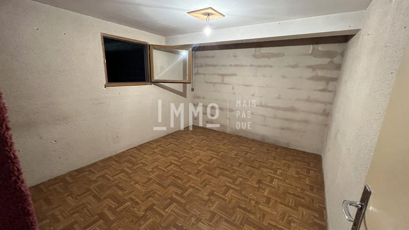 Maison traditionnelle - 95 m² - 4 pièces