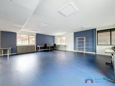 Bureau - 97 m²