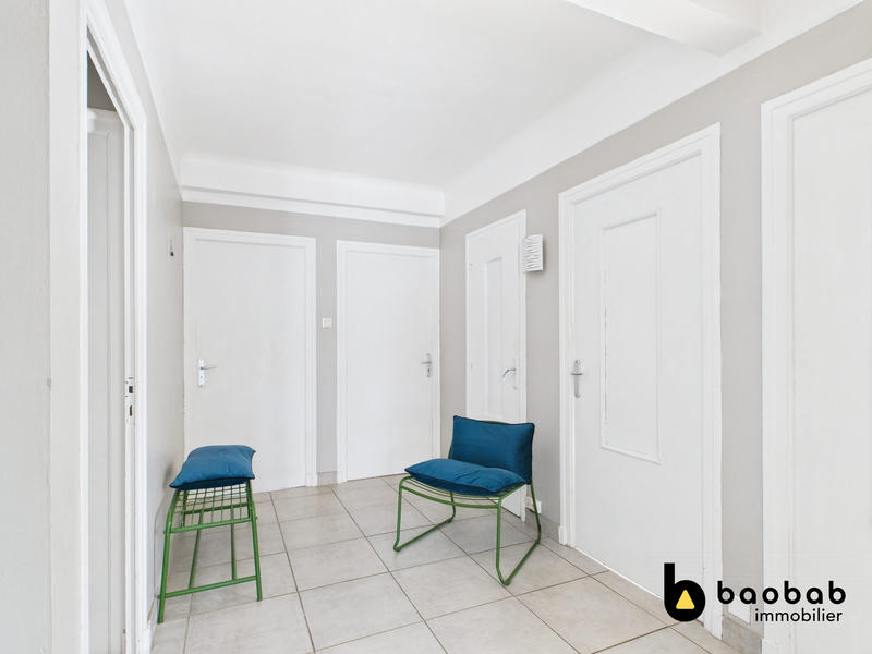 Appartement - 83 m² - 3 pièces