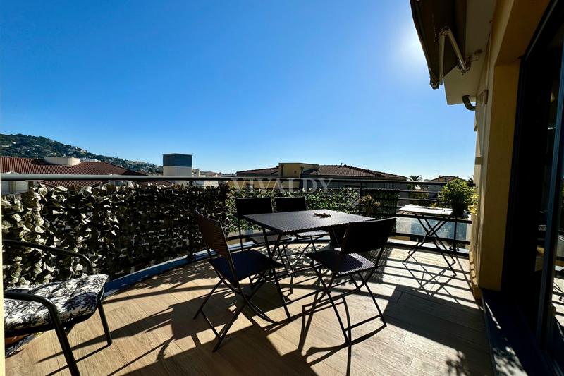 Duplex - 101 m² - 4 pièces