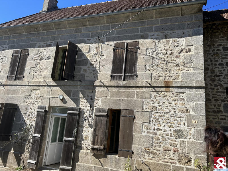 Maison ancienne - 115 m² - 2 pièces