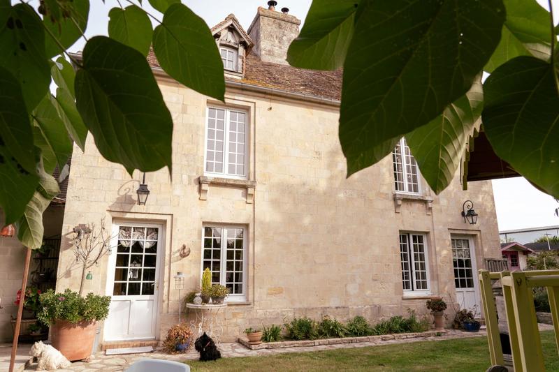 Maison ancienne - 234 m² - 19 pièces