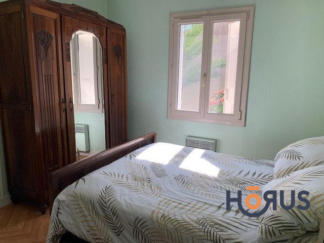 Viager - Maison traditionnelle - 115 m² - 5 pièces