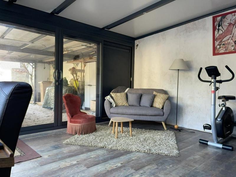 Villa - 265 m² - 8 pièces