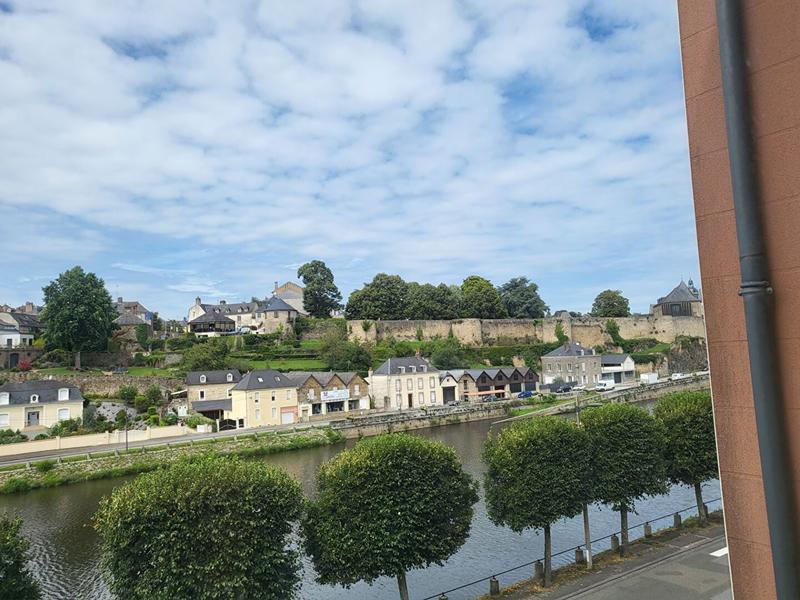 Appartement - 85 m² - 4 pièces