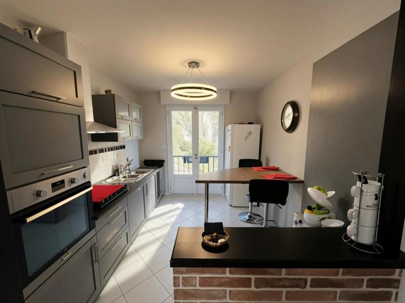 Appartement - 91 m² - 5 pièces