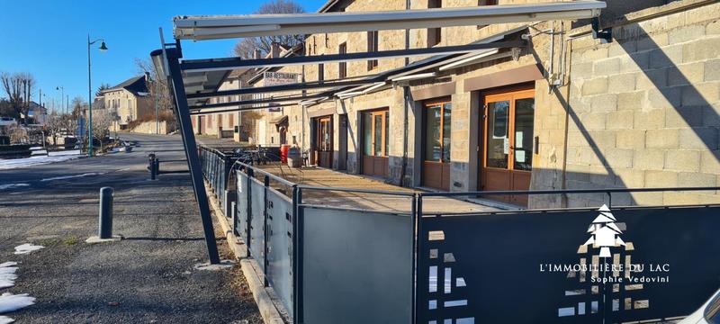 Fonds de commerce - Local commercial - 278 m²