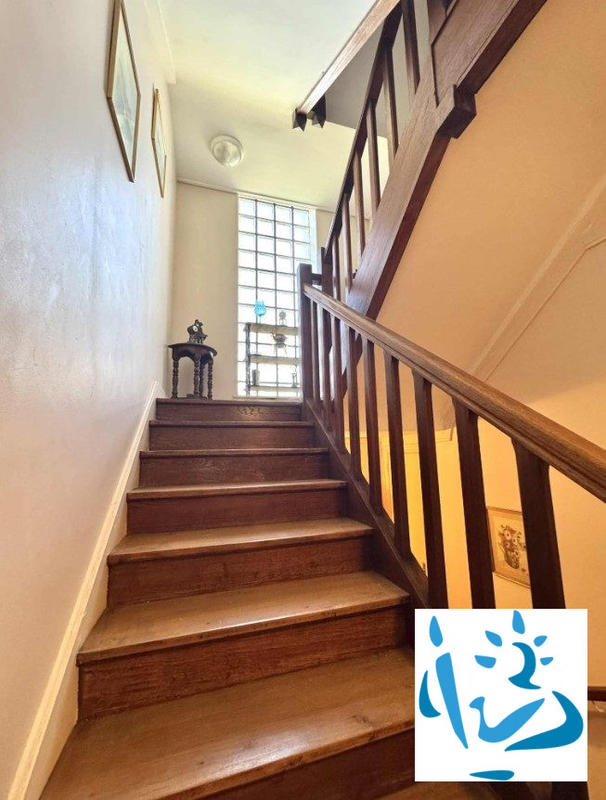 Maison - 110 m² - 6 pièces