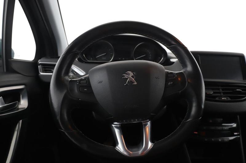 Peugeot 2008 1.2 PureTech Allure 110 ch
