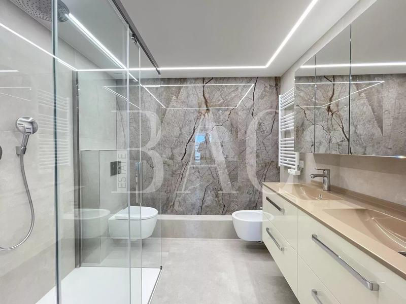 Appartement - 95 m² - 3 pièces