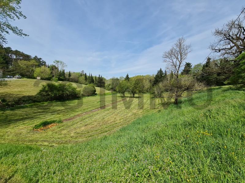 Propriété - 214 m² - 7 pièces