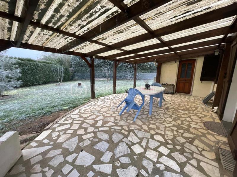 Maison - 99 m² - 5 pièces