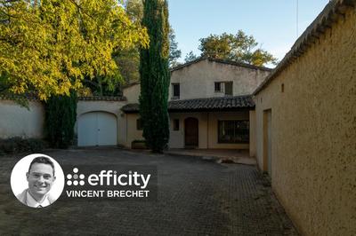 Maison - 190 m² - 6 pièces