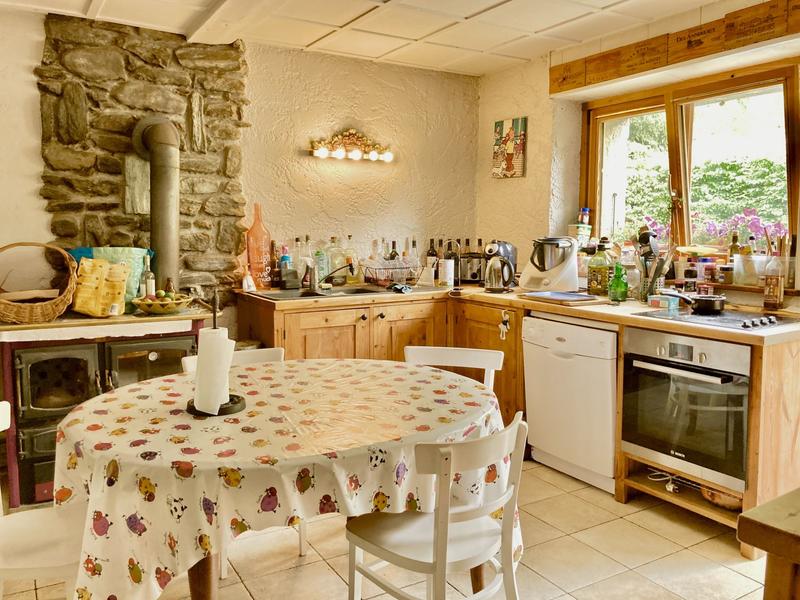 Corps de ferme - 421 m² - 15 pièces