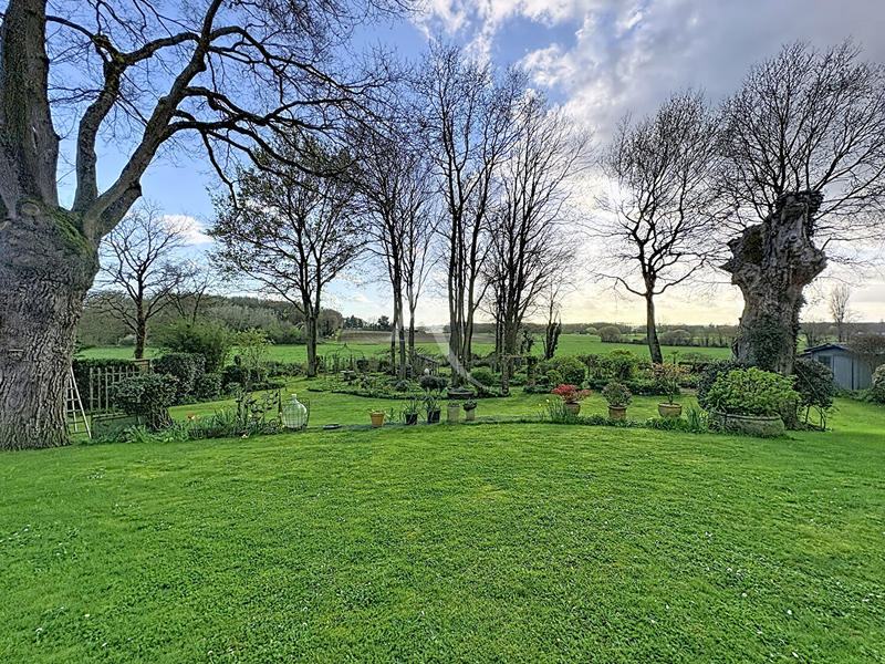 Maison - 163 m² - 6 pièces