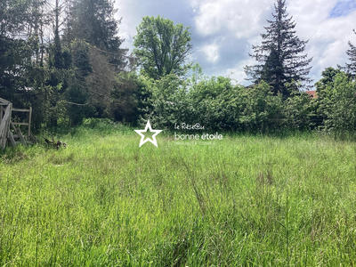 Maison - 230 m² - 8 pièces