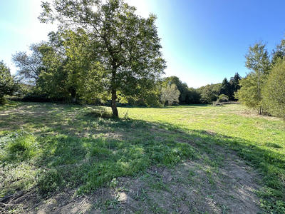 Terrain - 3 670 m²