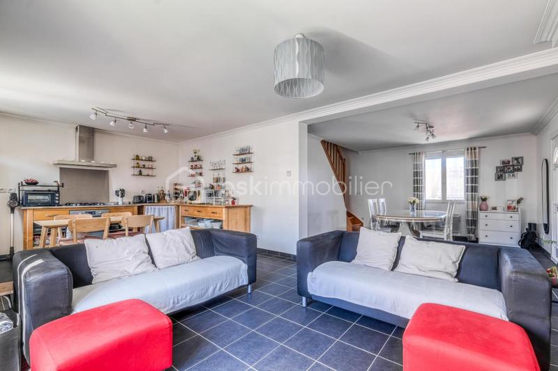 Maison traditionnelle - 85 m² - 3 pièces