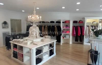 Local commercial - 32 m² - 1 pièce