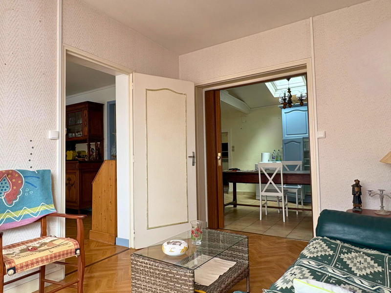 Maison - 93 m² - 5 pièces