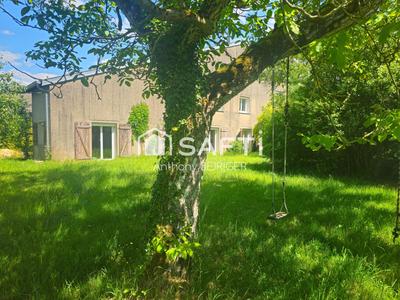 Maison - 230 m² - 6 pièces