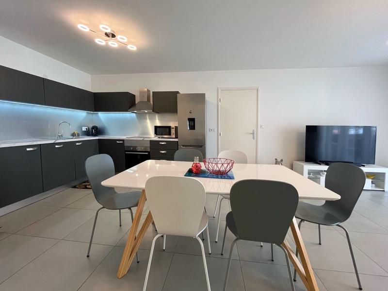 Appartement - 70 m² - 3 pièces