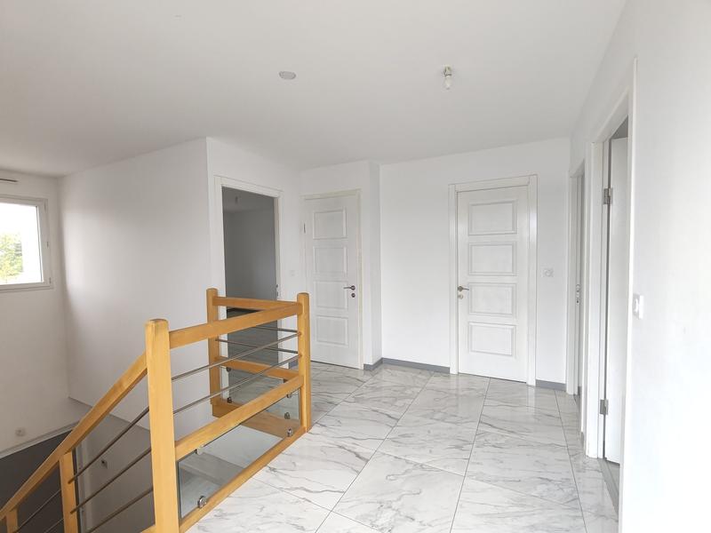 Maison - 127 m² - 6 pièces