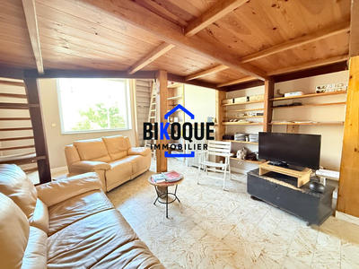 Appartement - 94 m² - 4 pièces