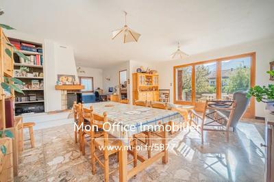 Maison - 172 m² - 7 pièces