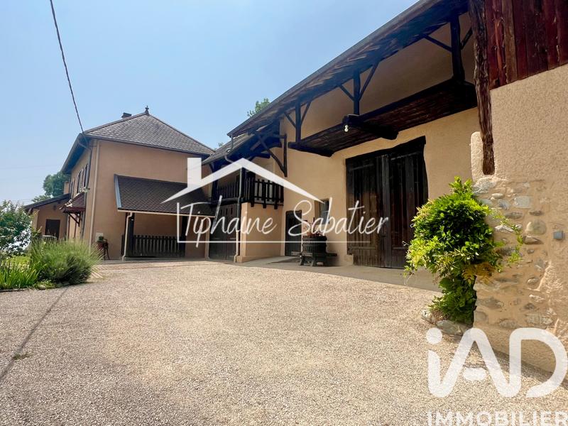 Maison - 190 m² - 7 pièces