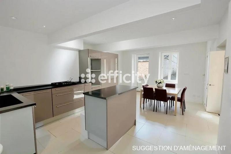 Maison - 145 m² - 6 pièces