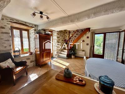 Maison - 188 m² - 6 pièces