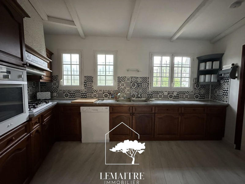 Maison - 135 m² - 6 pièces