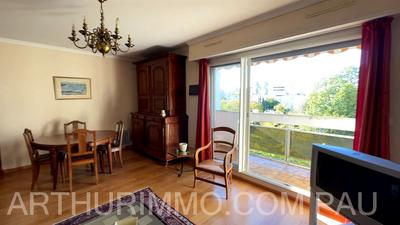 Appartement - 88 m² - 4 pièces