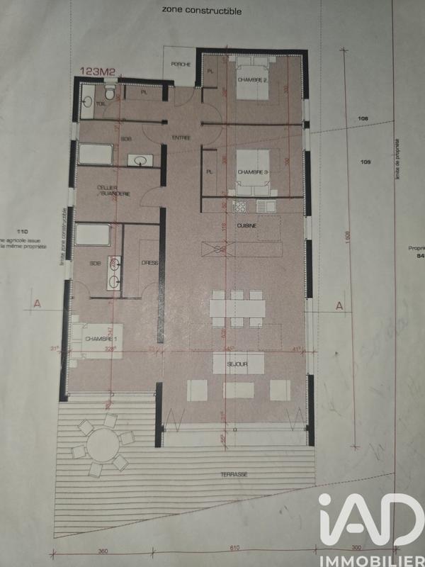 Maison - 120 m² - 4 pièces