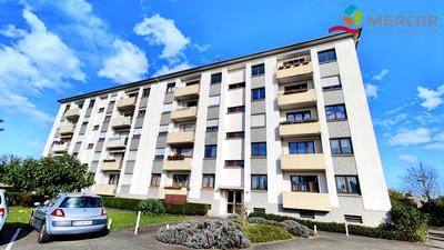 Appartement - 95 m² - 5 pièces