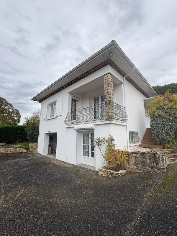 Maison - 120 m² - 5 pièces