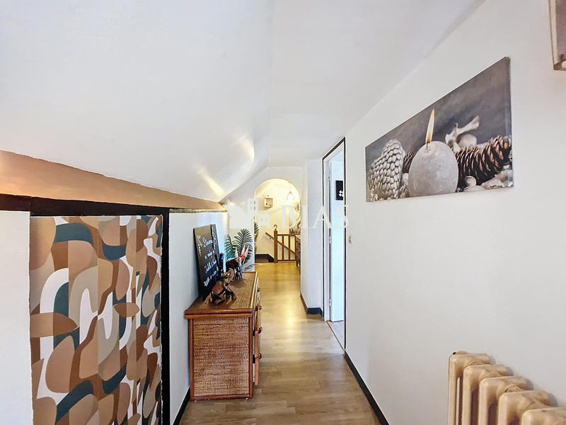 Maison ancienne - 151 m² - 7 pièces