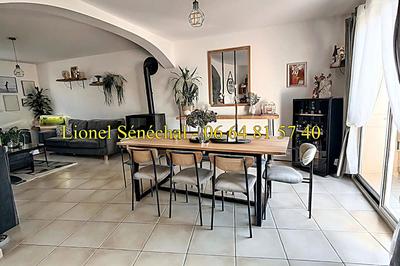 Maison - 120 m² - 9 pièces