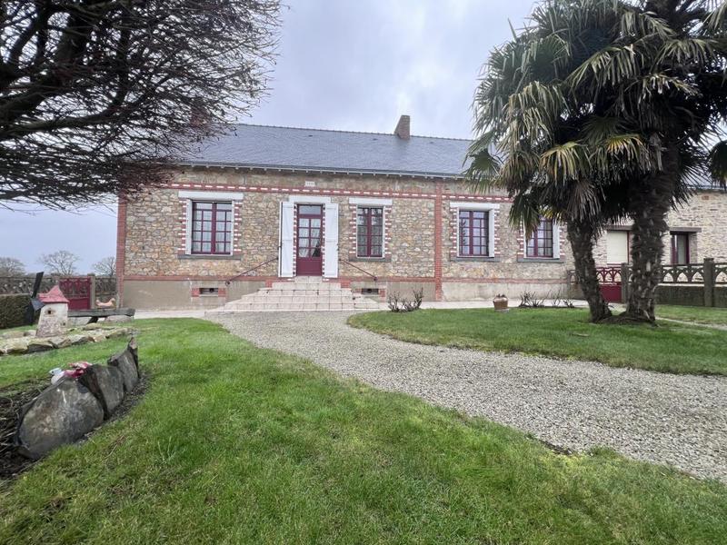 Maison - 124 m² - 5 pièces