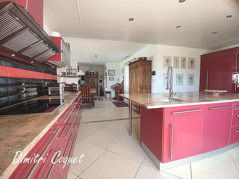 Villa - 170 m² - 5 pièces