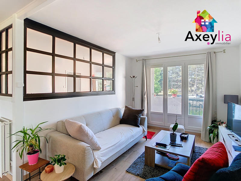 Appartement - 89 m² - 5 pièces