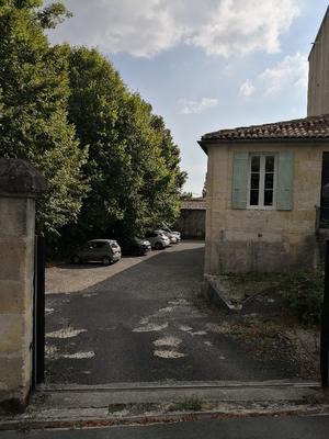 Appartement - 86 m² - 4 pièces