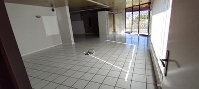 Local d'activités - 5 pièces