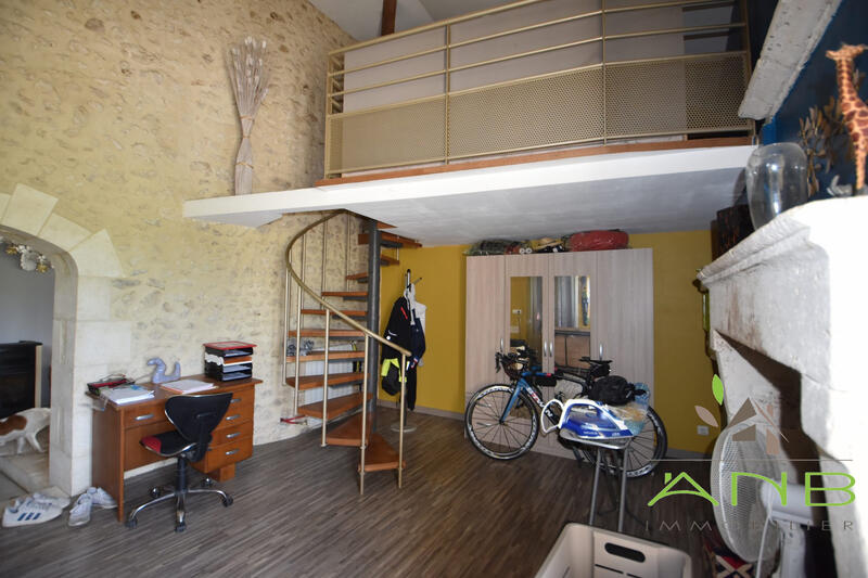 Maison - 127 m² - 7 pièces